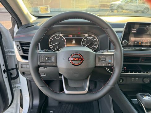 New 2026 Nissan Rogue SV image 12