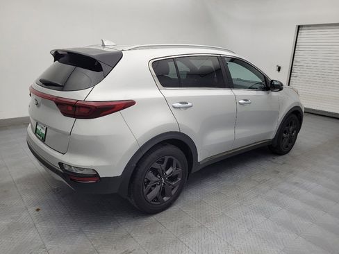 Used 2021 Kia Sportage S image 10
