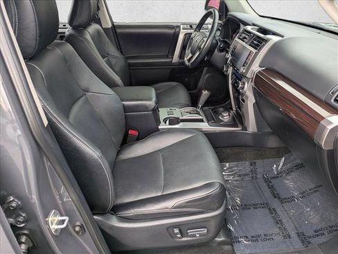 Used 2024 Toyota 4Runner Limited AWD/4WD image 21