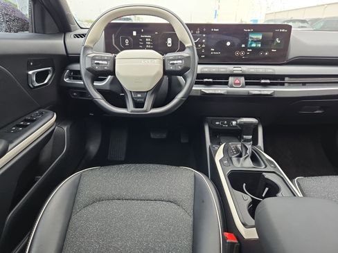Used 2025 Kia K4 GT-Line w/ GT-Line Sunroof Package FWD image 30