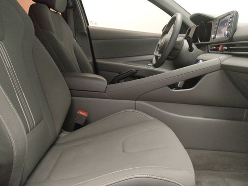 Used 2021 Hyundai Elantra SEL FWD image 21