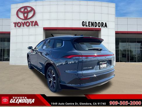 New 2026 Toyota Crown Signia AWD/4WD image 8