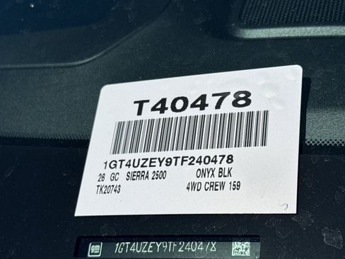 New 2026 GMC Sierra 2500 AT4X AWD/4WD image 41