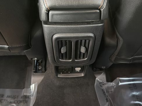 Used 2018 Jeep Compass Latitude w/ Popular Equipment Group image 19