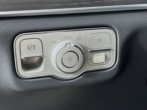 Used 2026 Mercedes-Benz GLE 450 GLE 450 image 11