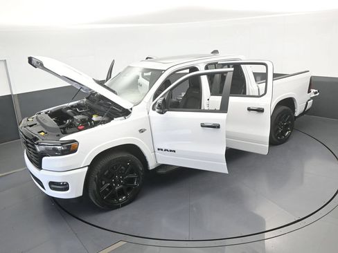 Used 2026 RAM 1500 Laramie w/ Night Edition AWD/4WD image 57
