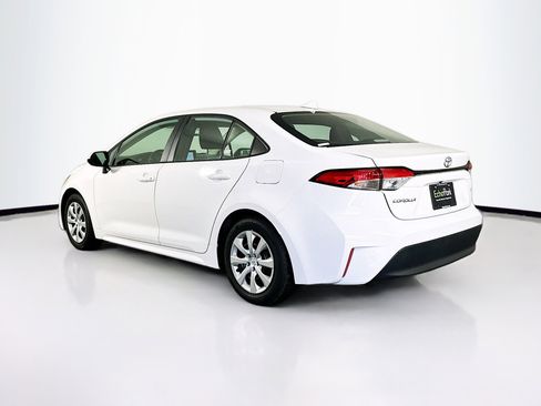 Used 2024 Toyota Corolla LE image 5