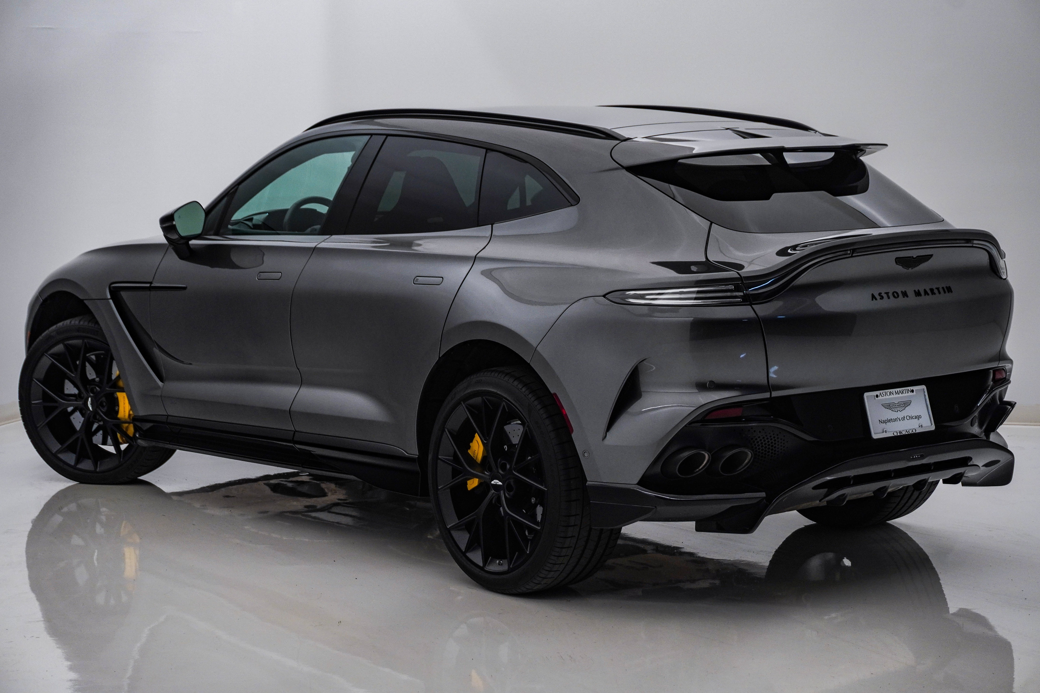 Used 2026 Aston Martin DBX 707 AWD/4WD image 10
