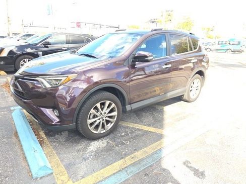 Used 2016 Toyota RAV4 Limited image 1