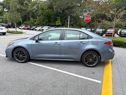 Used 2024 Toyota Corolla SE FWD image 9