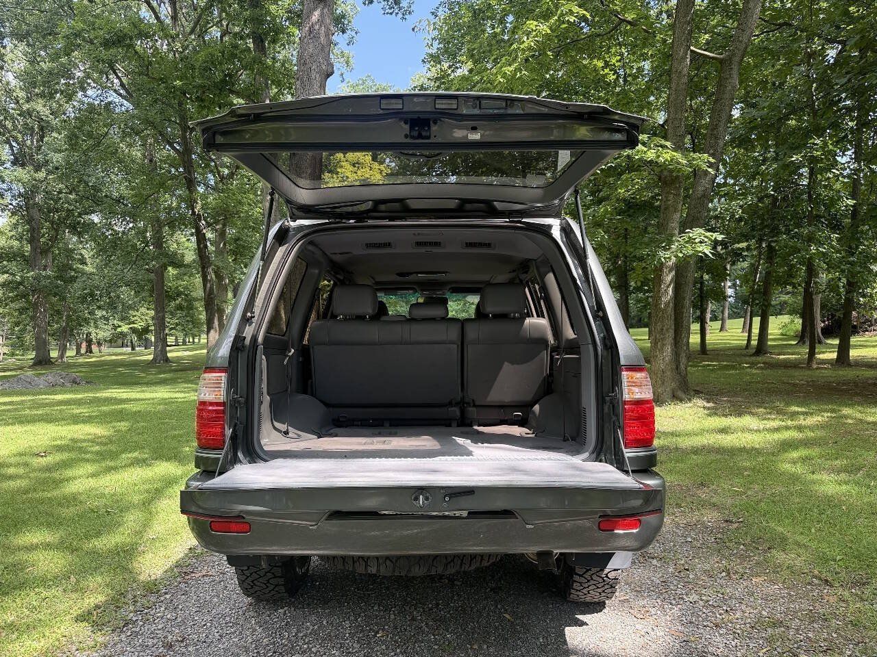 Used 2002 Lexus LX 470 4WD image 50
