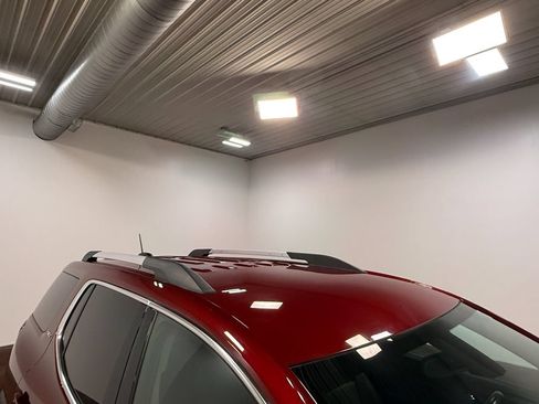 Used 2018 GMC Acadia SLT AWD/4WD image 44