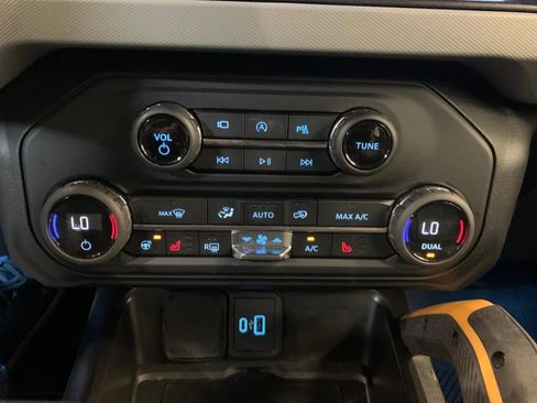 Used 2021 Ford Bronco Badlands AWD/4WD image 21