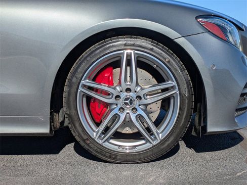 Used 2018 Mercedes-Benz E 400 Coupe image 13