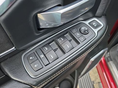 Used 2020 RAM 3500 Laramie image 29