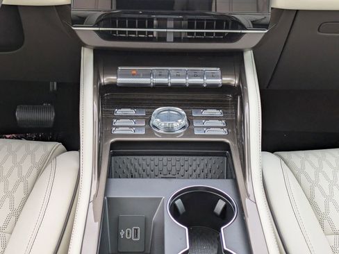 New 2026 Lincoln Nautilus Black Label w/ Jet Appearance Package image 25