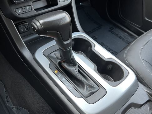 Used 2019 Chevrolet Colorado ZR2 w/ ZR2 Midnight Special Edition image 28