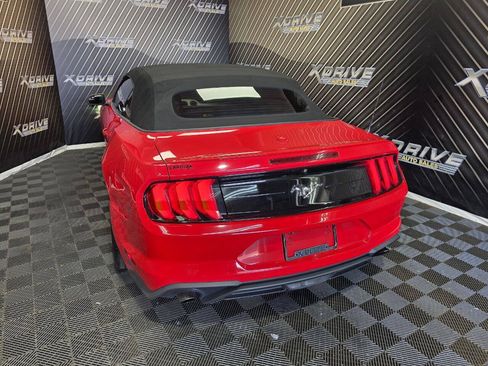 Used 2020 Ford Mustang Premium RWD image 10