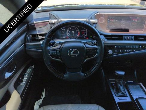 Certified 2021 Lexus ES 250 w/ Premium Package AWD/4WD image 17