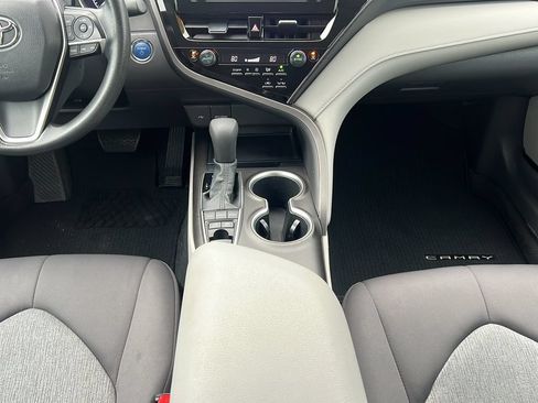 Used 2022 Toyota Camry LE FWD image 14