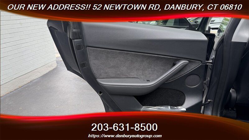 Used 2023 Tesla Model Y 2WD image 25