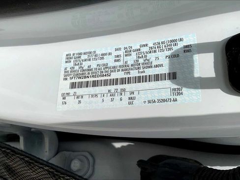 Used 2024 Ford F250 XLT image 35