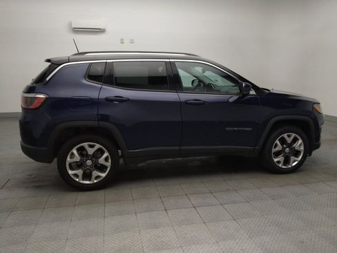 Used 2018 Jeep Compass Limited w/ Navigation Group AWD/4WD image 10
