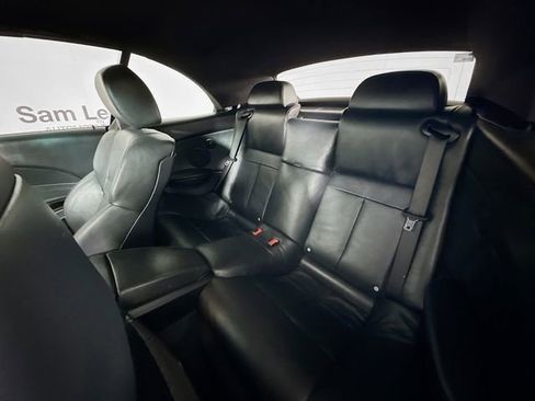 Used 2007 BMW M6 Convertible RWD image 30
