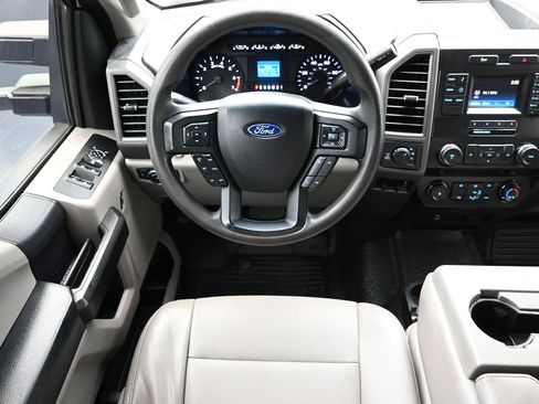Used 2019 Ford F250 XL w/ Power Equipment Group AWD/4WD image 26