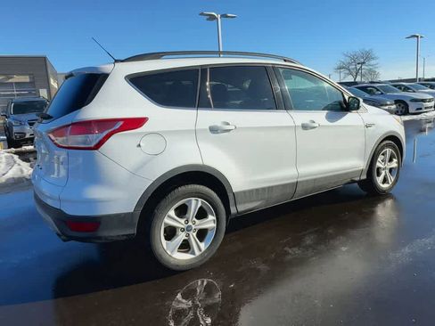 Used 2015 Ford Escape SE w/ Equipment Group 201A image 8