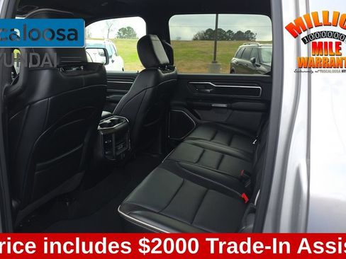 Used 2025 RAM 1500 Laramie AWD/4WD image 23