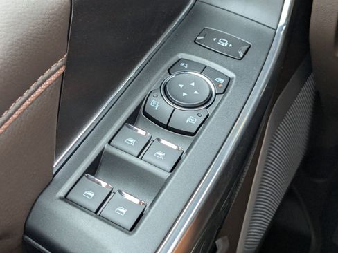 New 2025 Ford F350 King Ranch w/ Chrome Package image 27