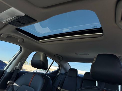 Certified 2025 Nissan Sentra SR w/ SR Premium Package image 17