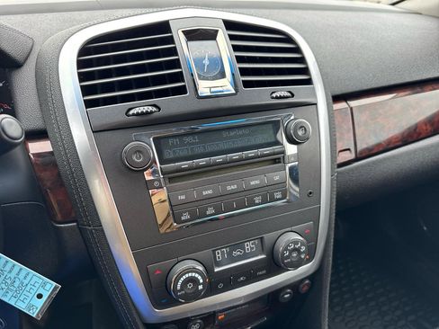 Used 2009 Cadillac SRX AWD image 17