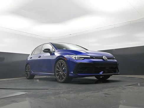 Used 2026 Volkswagen Golf AWD/4WD image 27