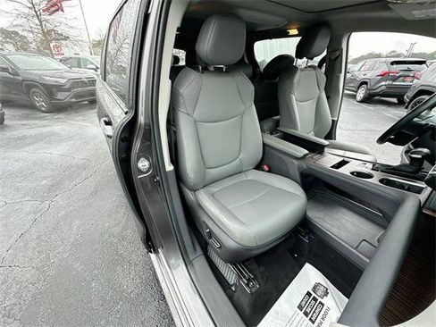 Certified 2024 Toyota Sienna XLE w/ XLE Plus Package image 26