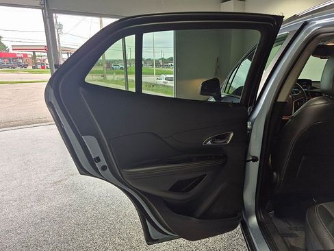 Used 2013 Buick Encore Convenience FWD image 20