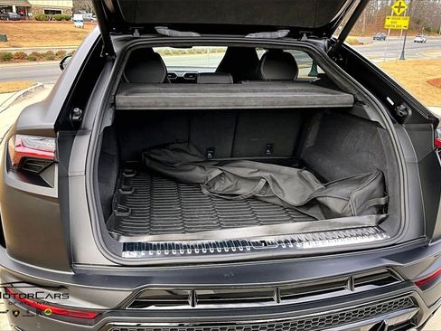 Used 2024 Lamborghini Urus S image 32