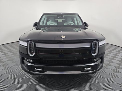 Used 2024 Rivian R1S Adventure AWD/4WD image 8