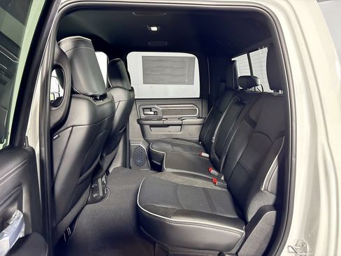 New 2026 RAM 2500 Laramie AWD/4WD image 20