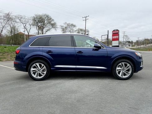 Used 2023 Audi Q7 2.0T Premium Plus w/ Convenience Package AWD/4WD image 8