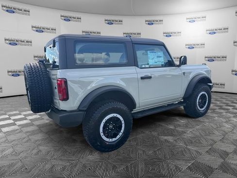 New 2025 Ford Bronco 2-Door w/ Sasquatch Package AWD/4WD image 5