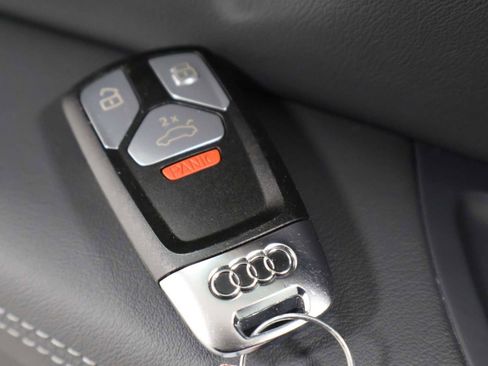 Used 2023 Audi Q5 2.0T Premium Plus w/ Premium Plus Package AWD/4WD image 39