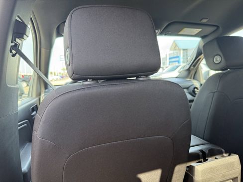 New 2026 Chevrolet Colorado W/T image 37