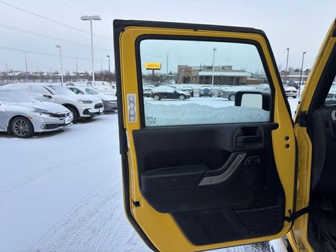 Used 2015 Jeep Wrangler Sport w/ Quick Order Package 23S image 10