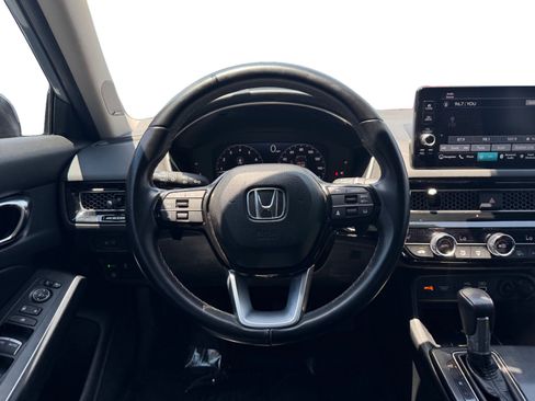 Used 2024 Honda Civic Touring image 12