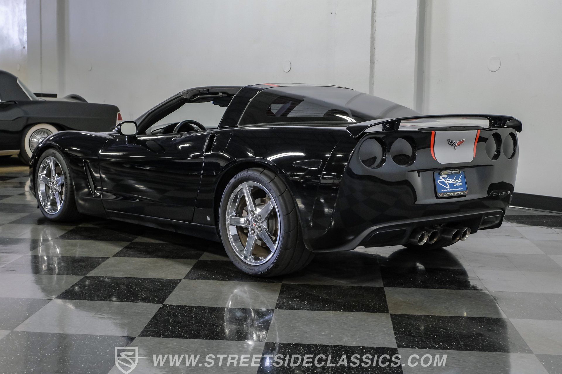 Used 2008 Chevrolet Corvette Coupe w/ Preferred Equipment Group RWD image 9