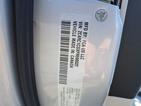 Used 2023 Chrysler Voyager LX FWD image 20