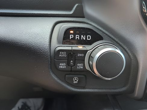 Used 2025 RAM 1500 Big Horn AWD/4WD image 15