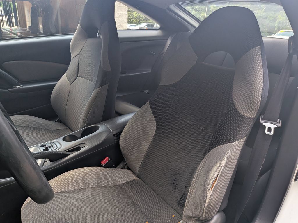 Used 2003 Toyota Celica GT w/ Upgrade Value Pkg FWD image 12